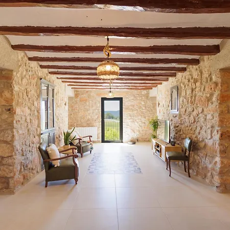 Mas Franco Casa de camp Argençola